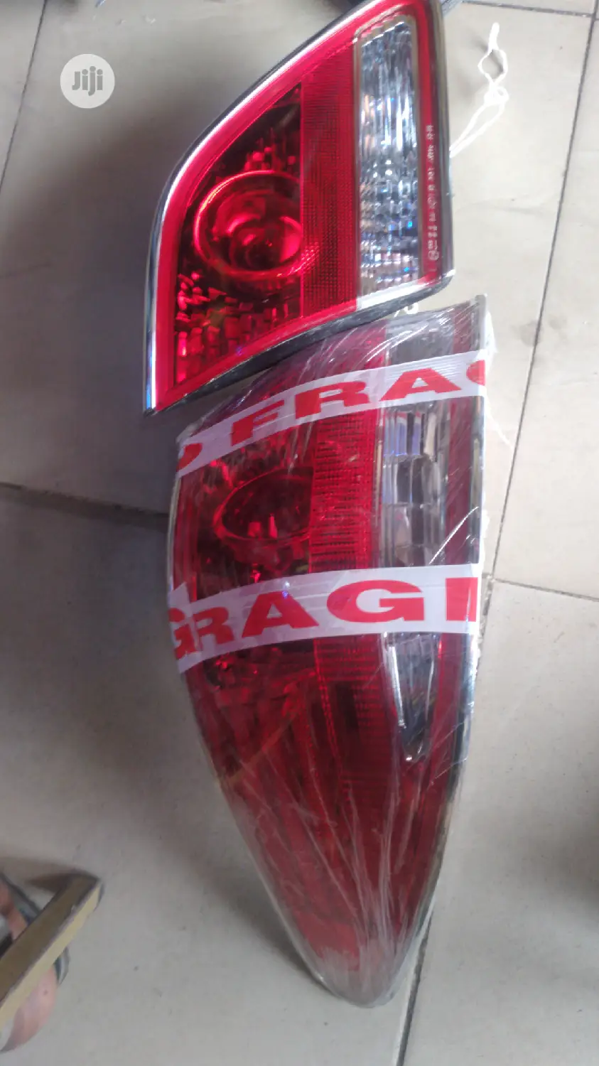 Rear Light Lexus Es 330 2005