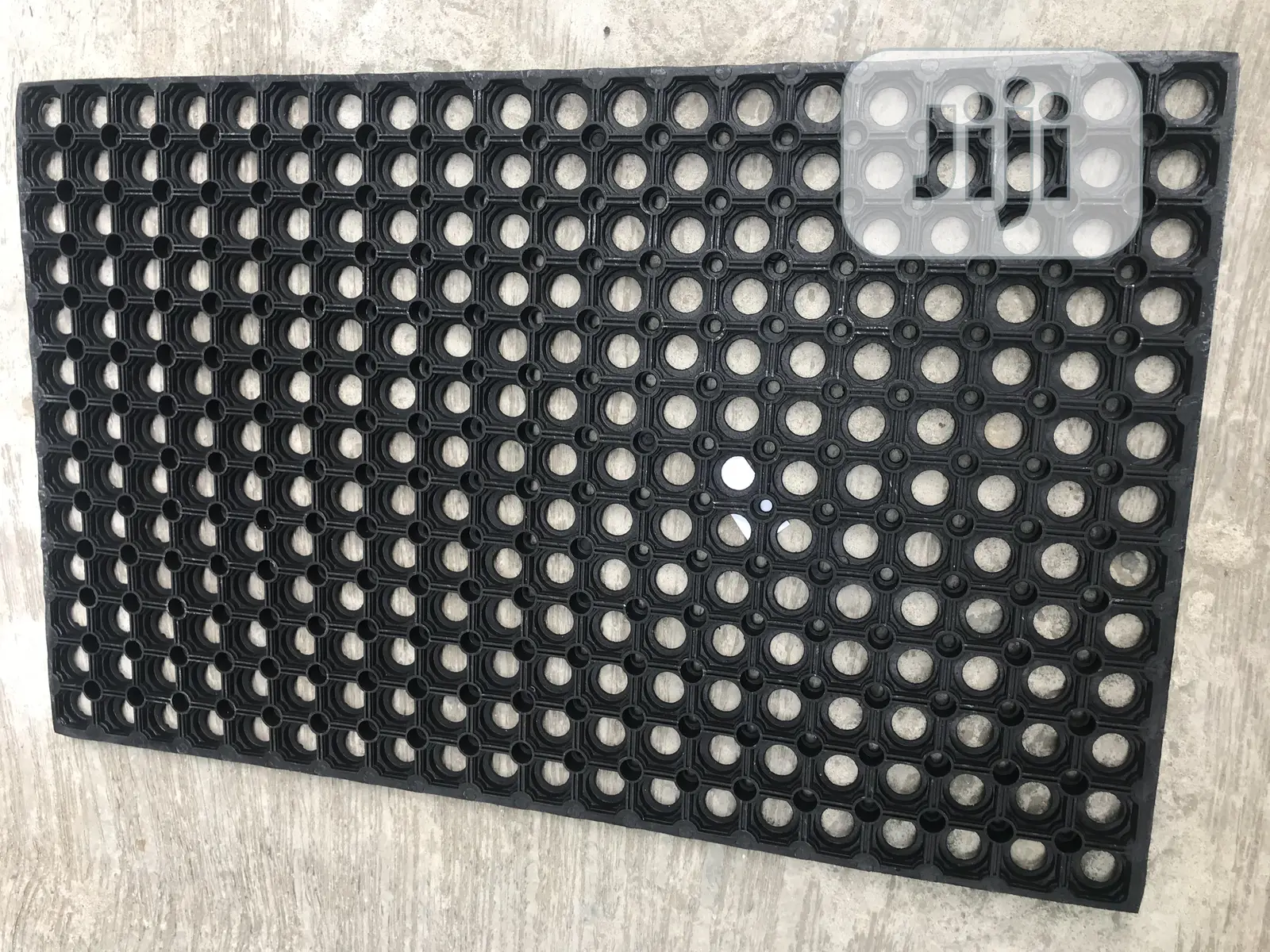 Hollow Design Footmats