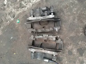 X6/ E70 BMW Front Hurb