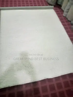 7 by 10 Italian Center Rug