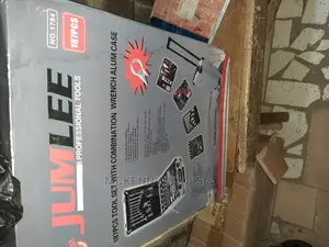 187 Tool Set With Combination Wrench