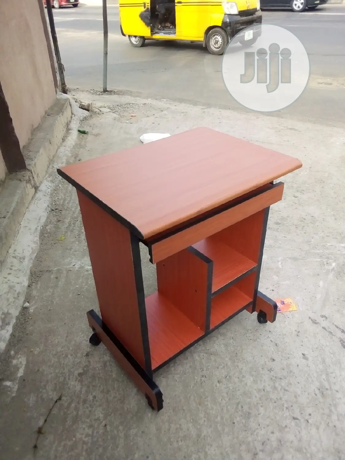 Computer Table