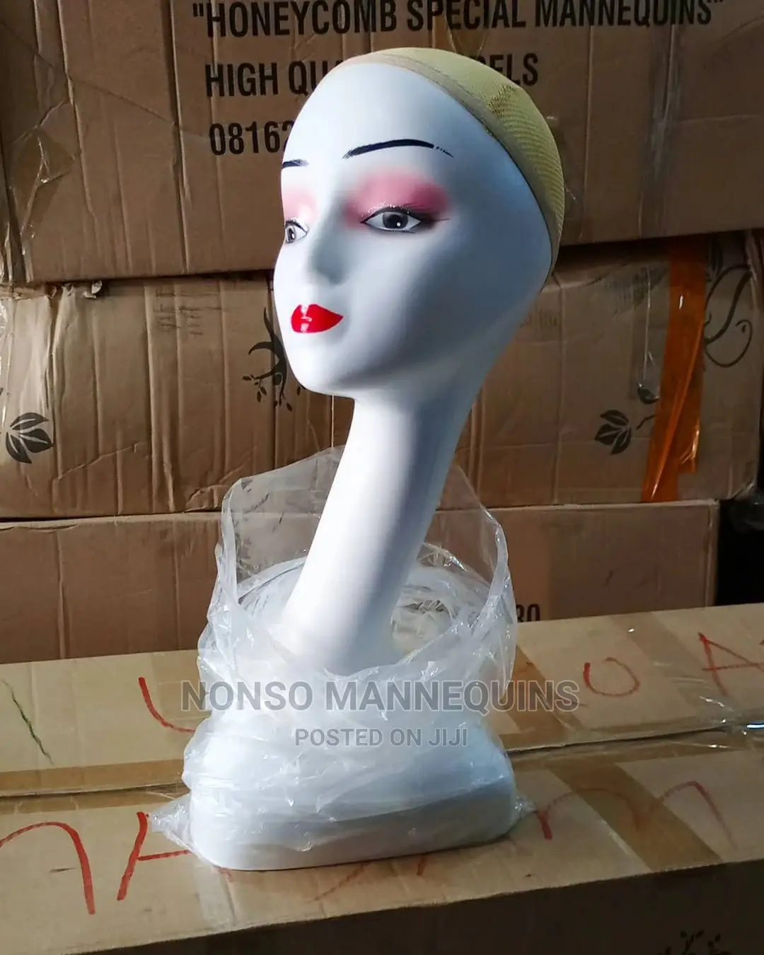 Long Neck White Mannequin Head