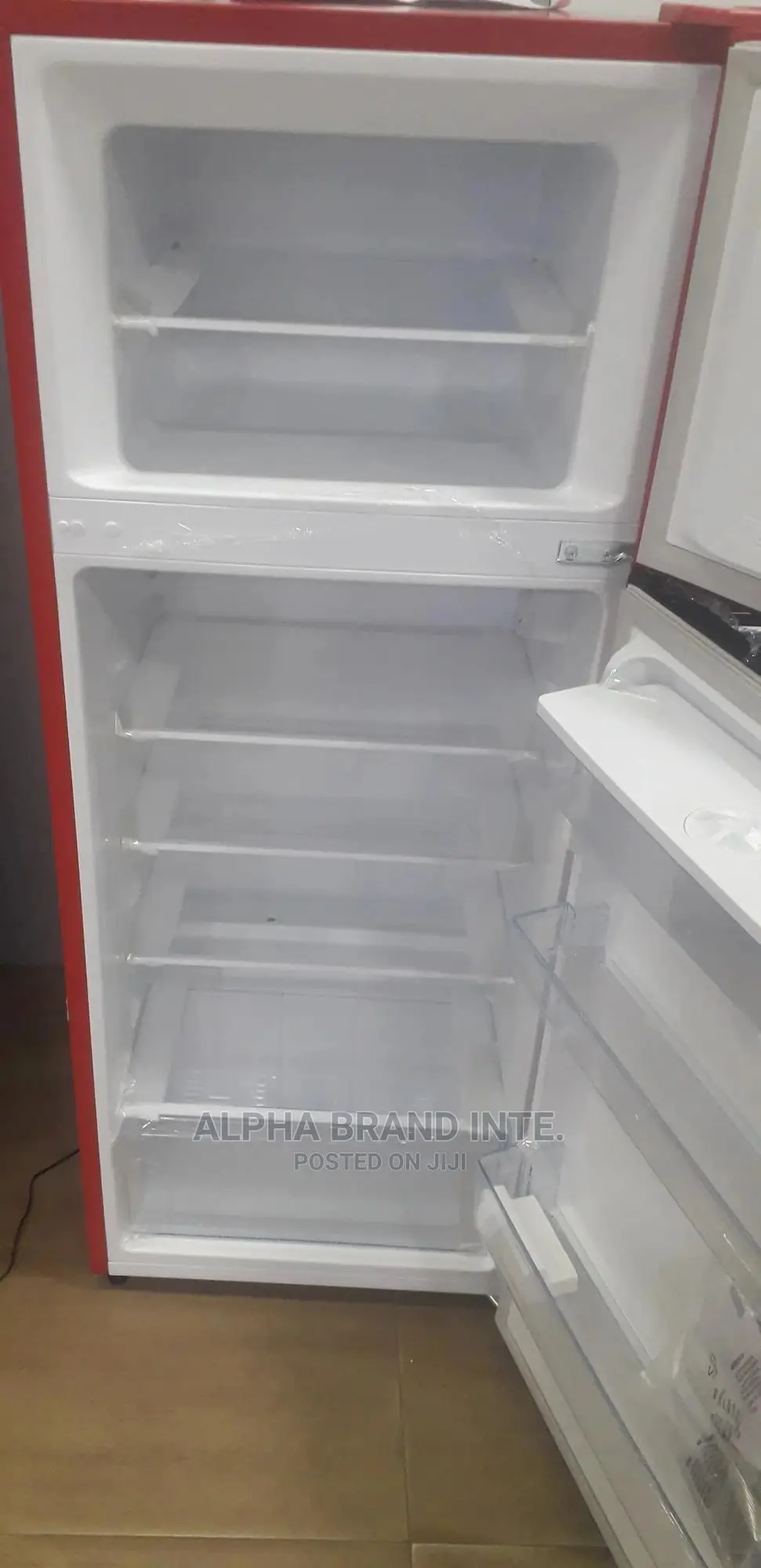 Hisense Fridge 205 Litres (Red)