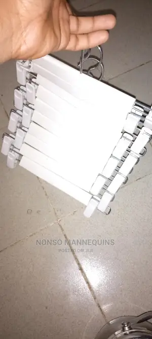 10pieces a Bundle Clip Hangers