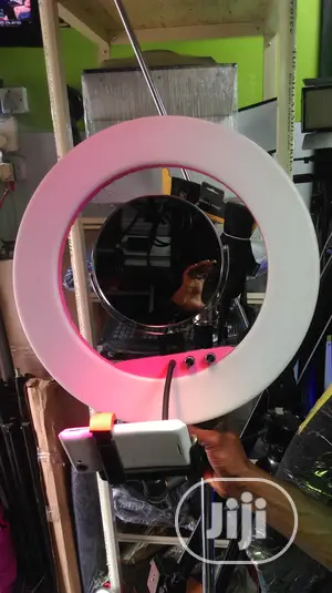 Ring Light...