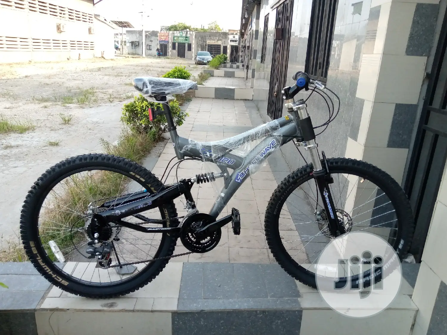 Shock Wave Sport Bicycle