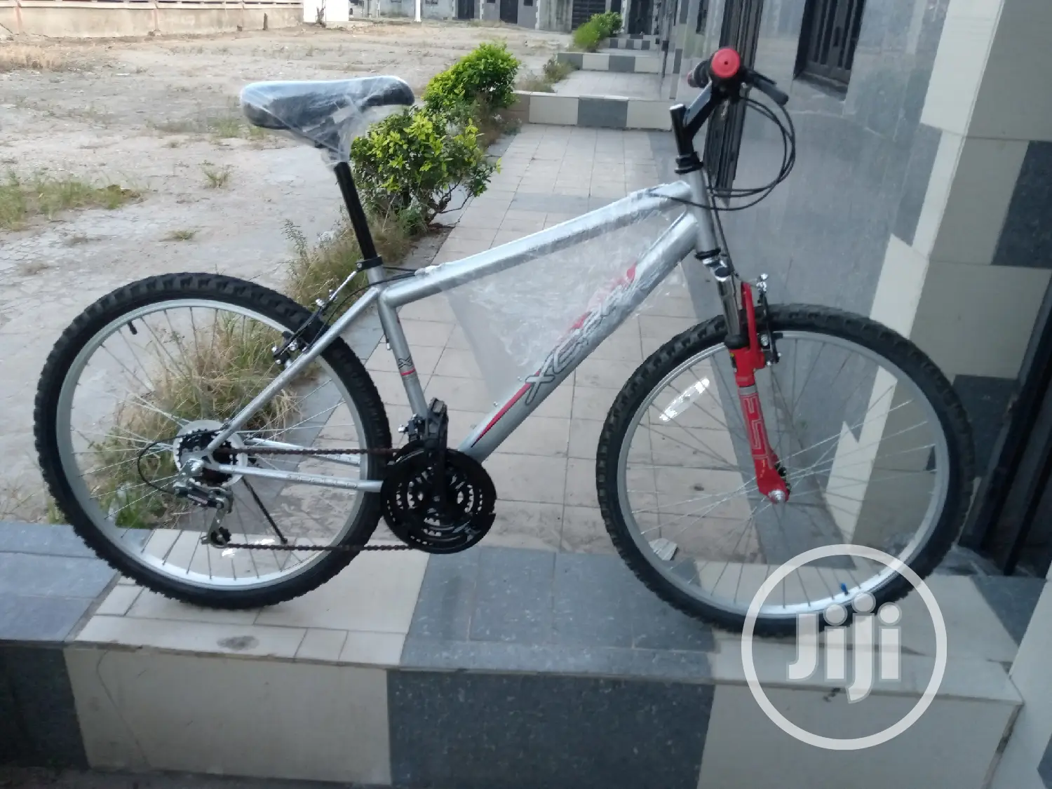 Apollo MTB Sport Bicycle