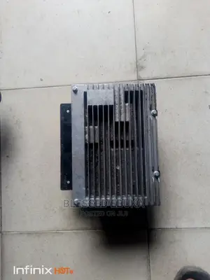 Range Rover Sport Amplifier