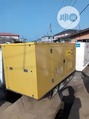 110kva Mantrac Caterpillar Soundproof Generator