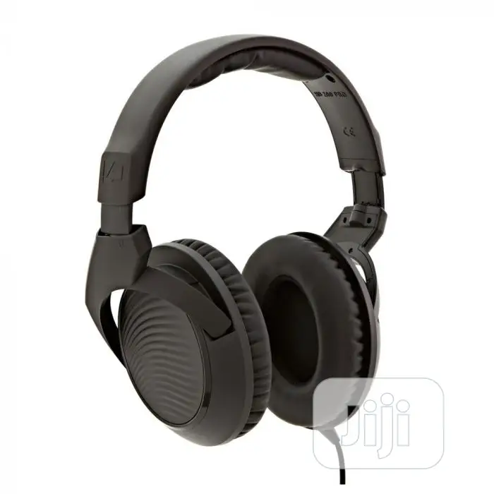 Sennheiser HD 200 Professional Headphone