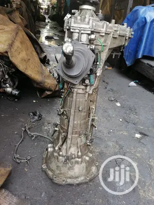 Toyota Fj Cruiser, Prado Gear Box 4x4 Call/Whatsapp.