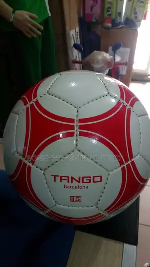 Tango Match Football