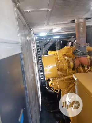 1000kva Caterpillar Soundproof Generator