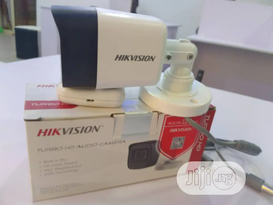 Camera: Hikvision DS-2CE16H0T-ITF 5MP, 2.8mm, 20m