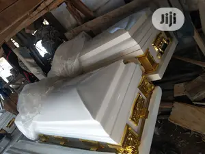 Casket For Super Undertakers Strong