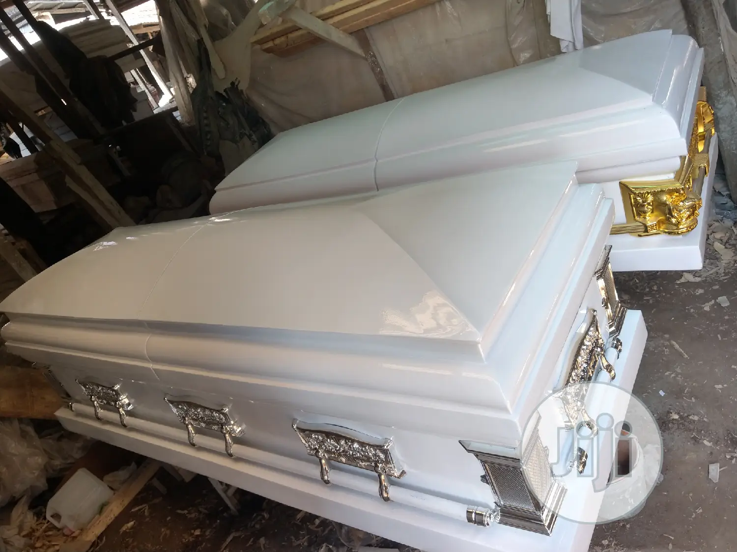 Casket For Super Undertakers Strong