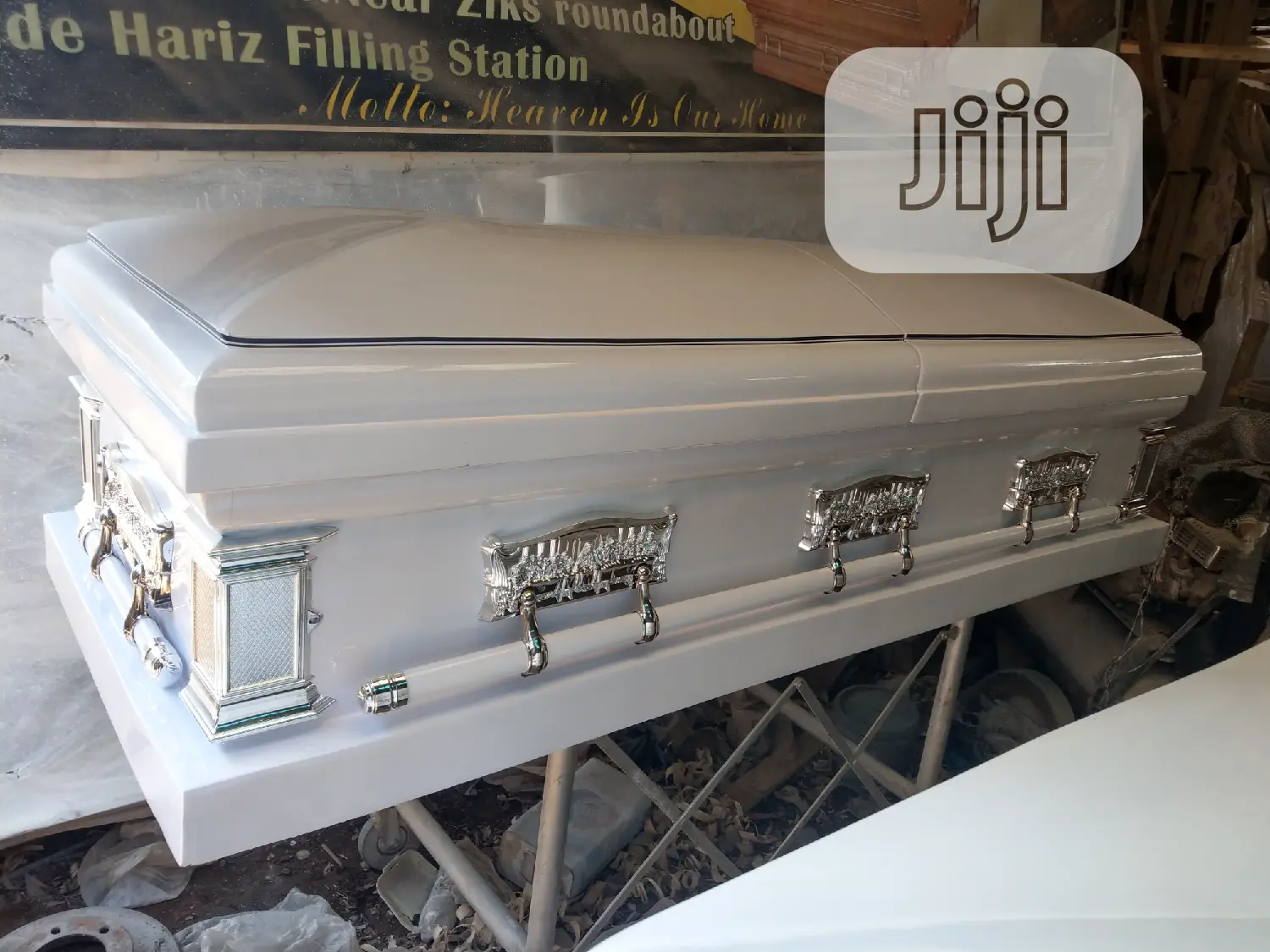 Casket For Super Undertakers Strong