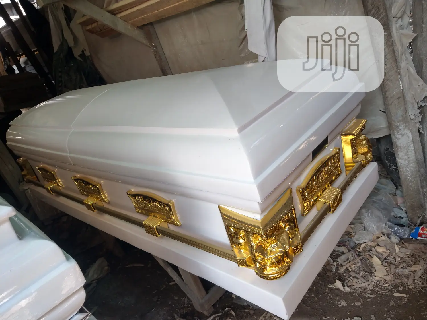 Casket For Super Undertakers Strong
