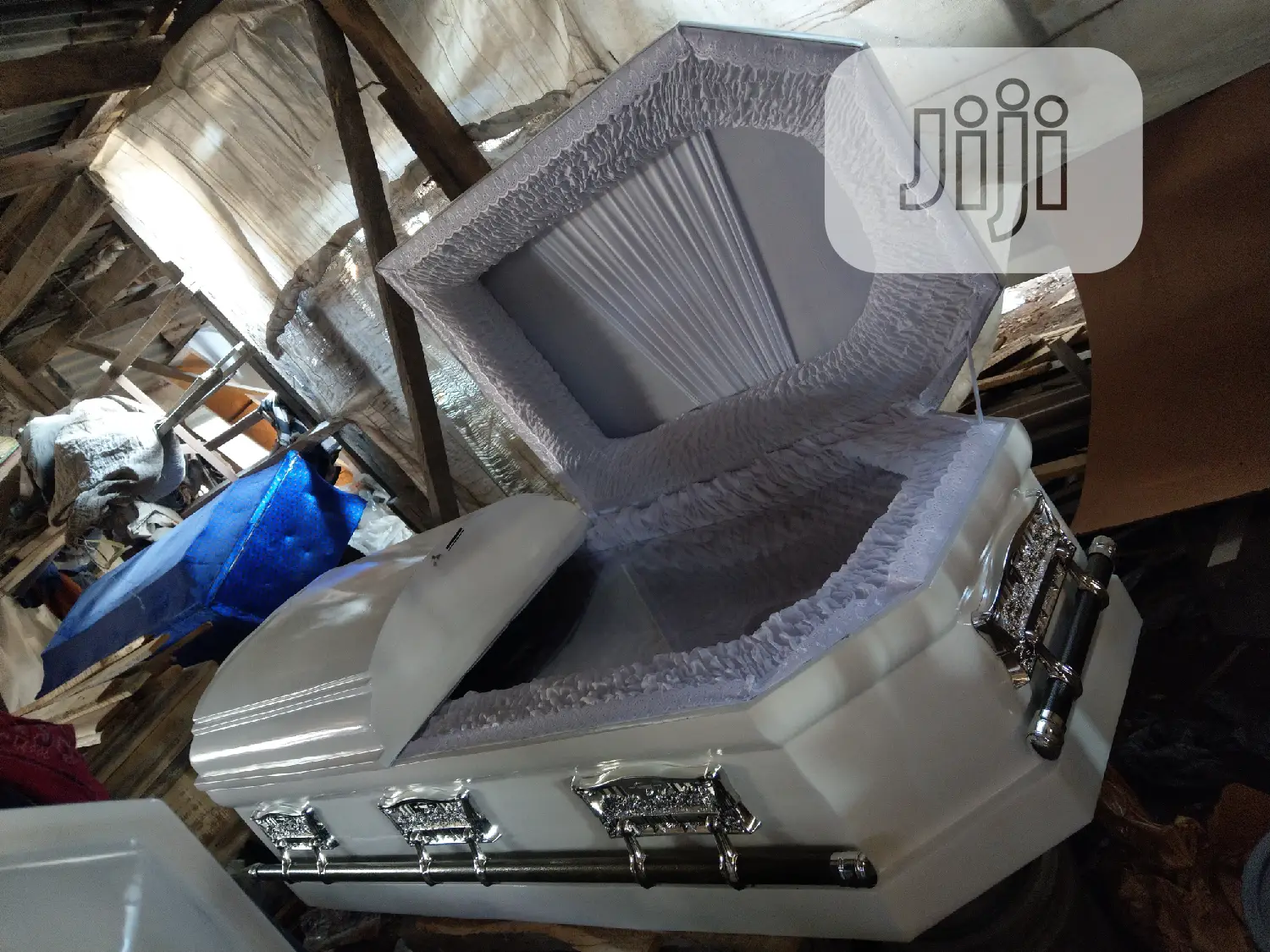 Casket For Super Undertakers Strong