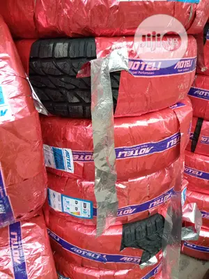 All Kinds of Motors Car Tyre and Jeep Different Price Size