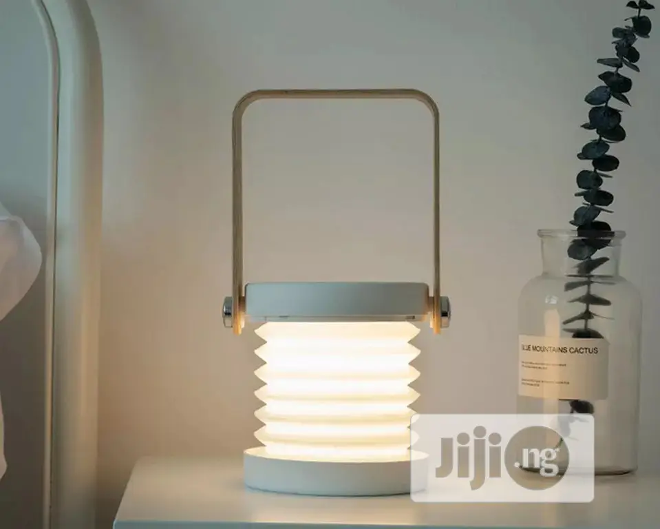 Portable Collapsible Telescopic Lantern Lamp