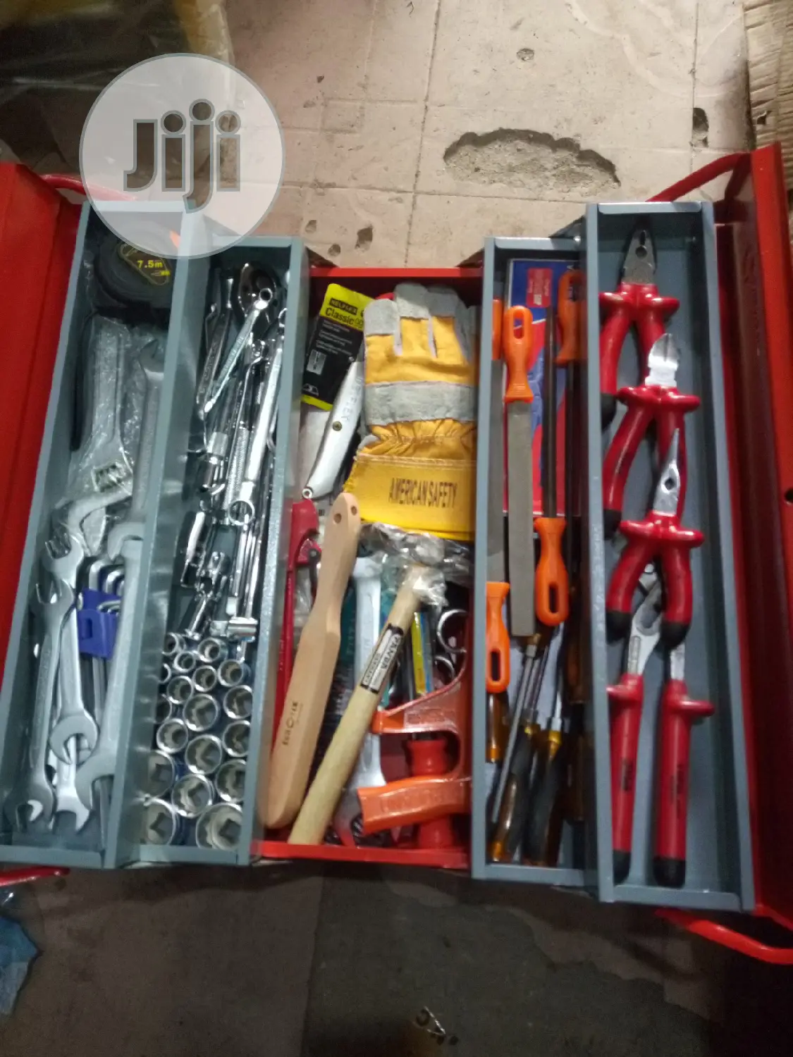 Complete Set of Tools Box