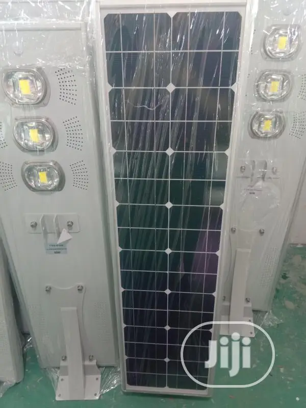 80 Watt Solar Street Light