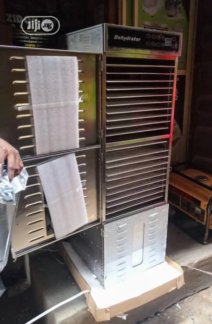 Dehydrator