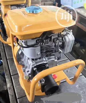 Concrete Vibrator Machine