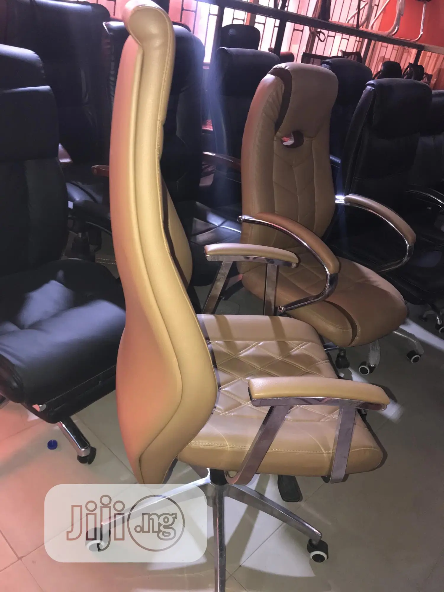 Executive Brown Chair (Swivel)