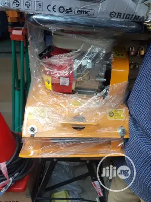 Concrete Plate Compactor