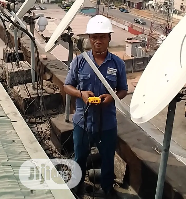 DSTV/Other Satellite Installer