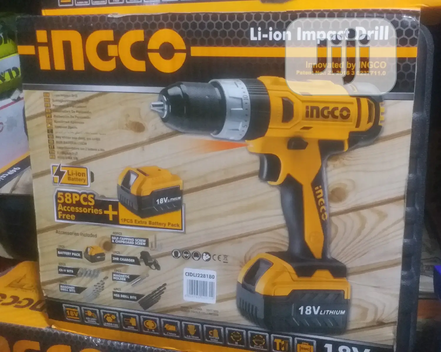 INGCO Cordless Drill 18v Wt Accessories