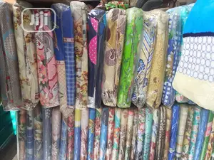 6by6 Bedspread With 4 Pillowcases