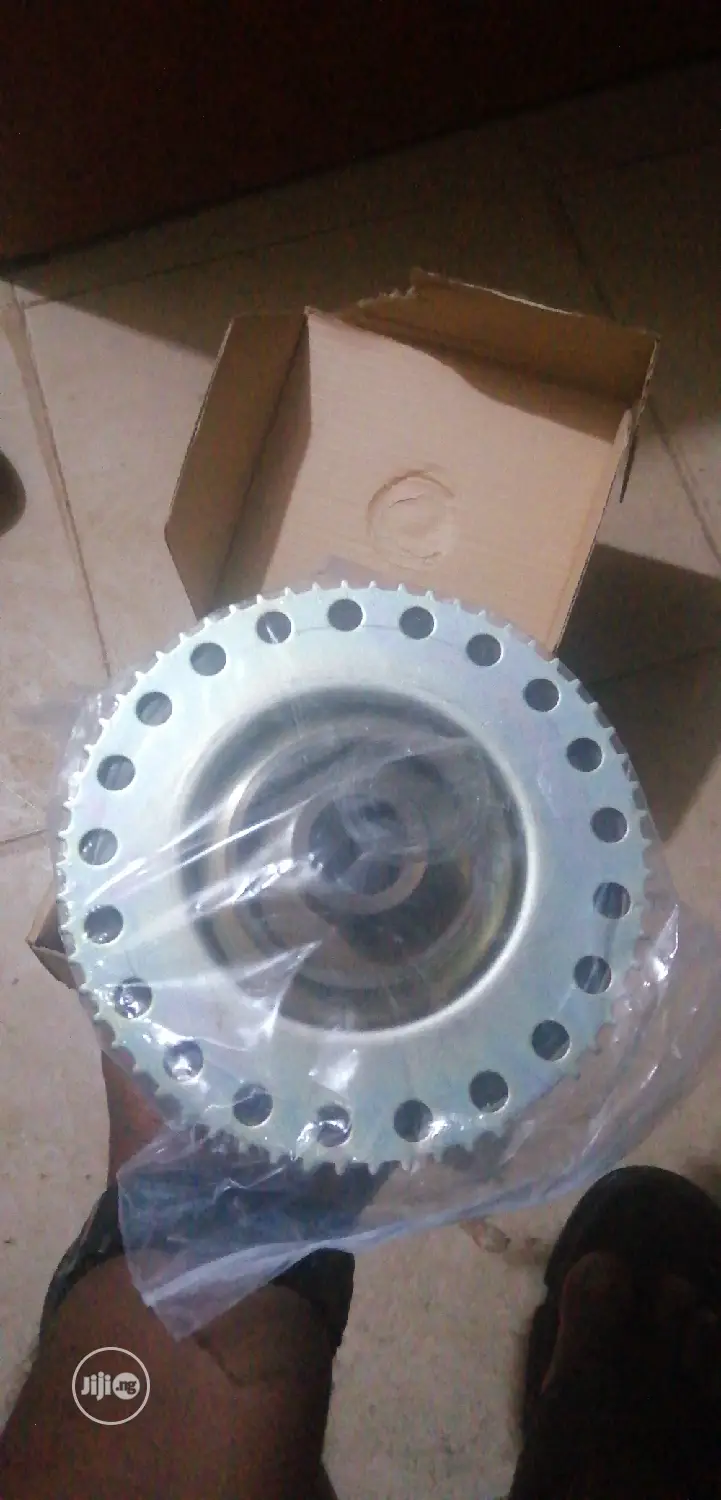Engine Pully Range Rover Evoque