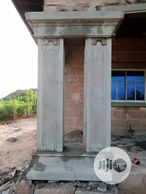 Pillar Art Work