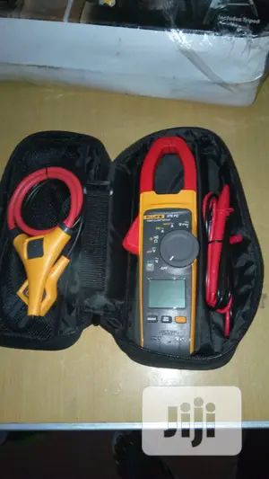 Fluke 376FC Clamp Meter