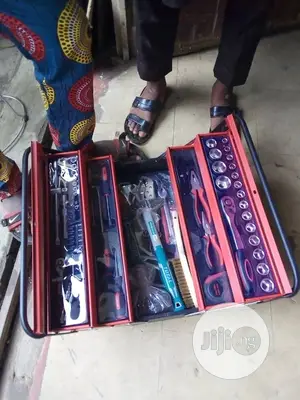 Set of Mechanical Tools Box