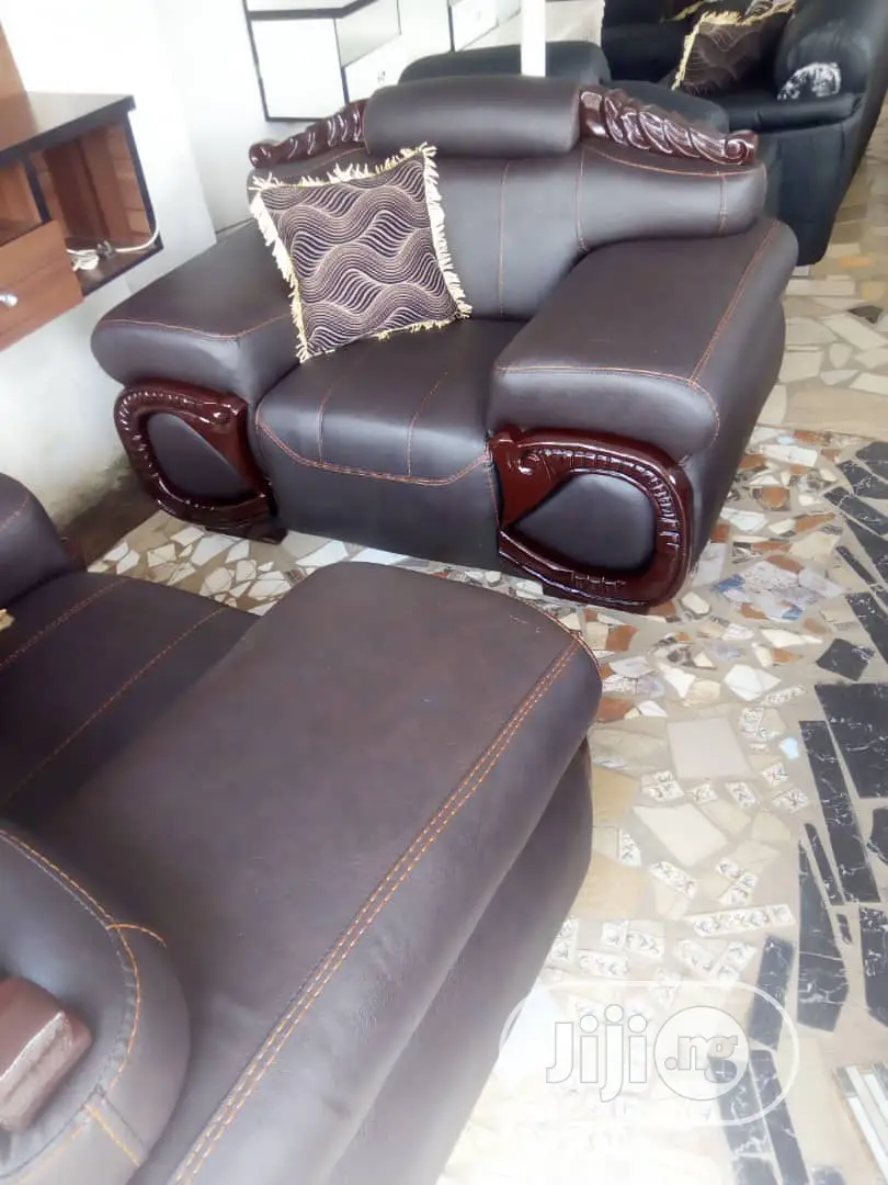 Well Foamed 7 Sitters Sofas