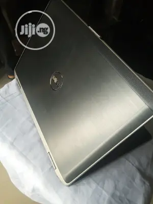 Laptop Dell Latitude E6420 4GB Intel Core I5 HDD 320GB