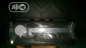 Analog Measuring Caliper 6”