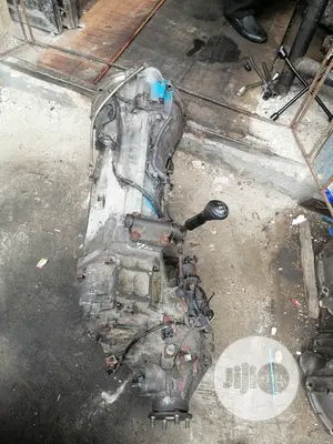 Gearbox for Toyota Land Cruiser Lexus LX470 Call or Whatsapp
