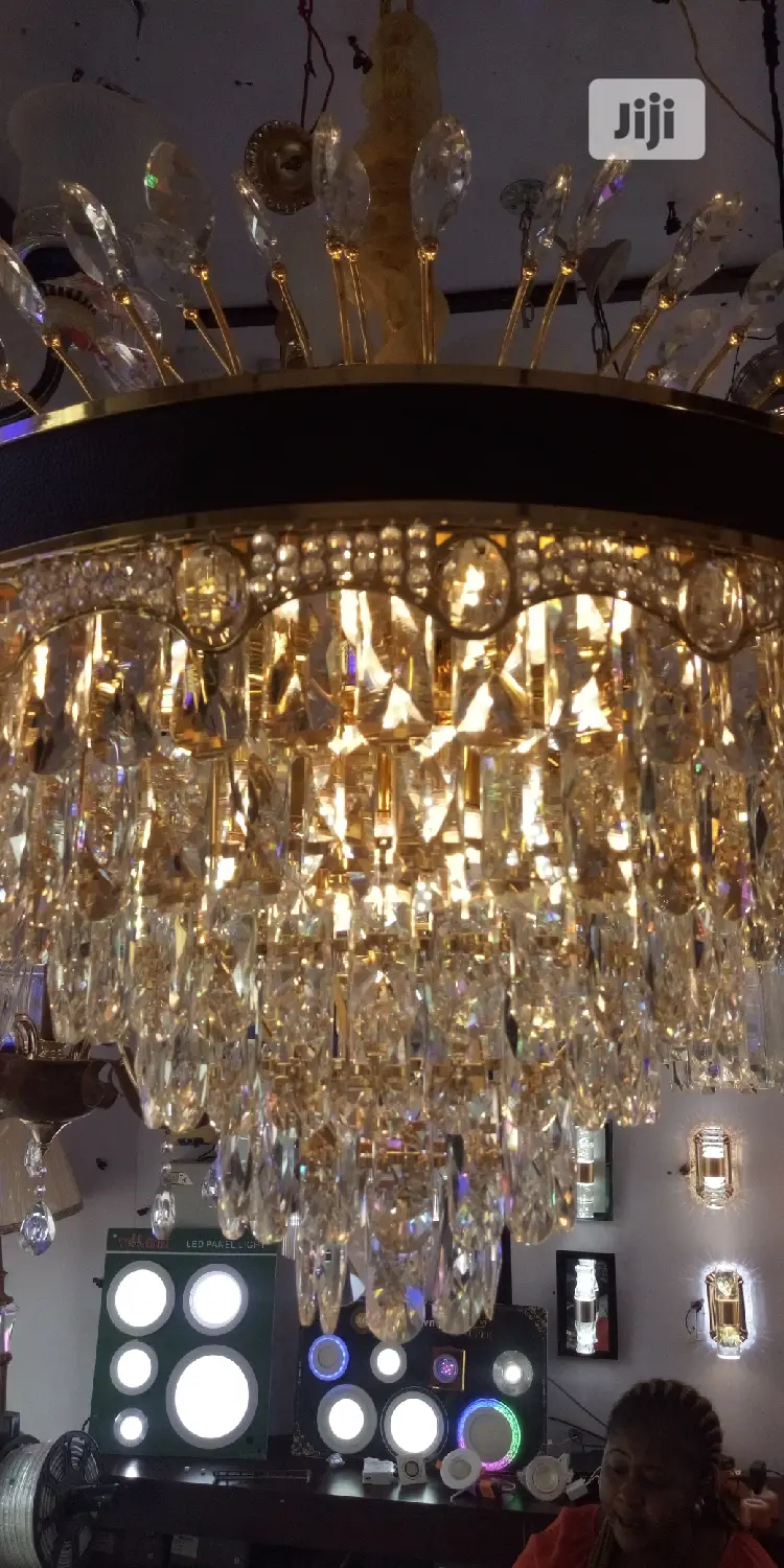 Quality Crystal Chanderlier