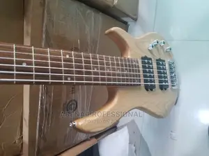 Magna 6strings Active Bass Guitar