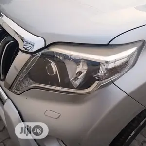 Head Lamp Land Cruser 2014 Model