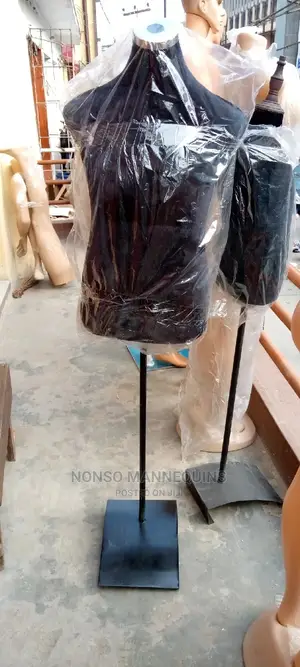Male Pinnable Body Form For Clothes Display And Drapping