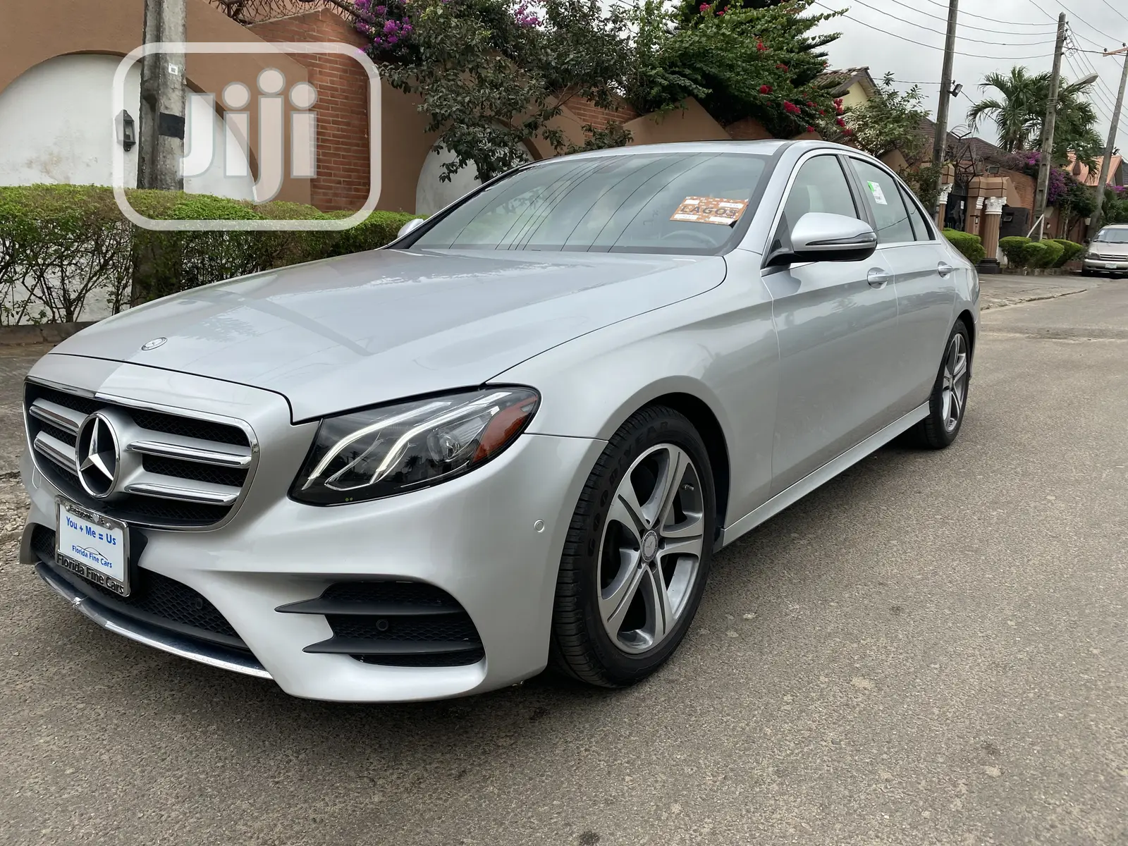 Mercedes-Benz E300 2017 Silver