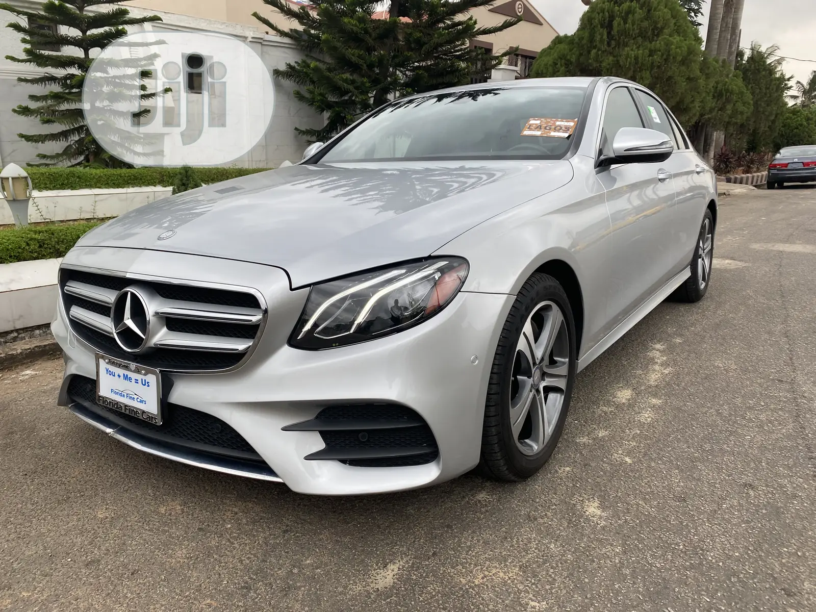 Mercedes-Benz E300 2017 Silver