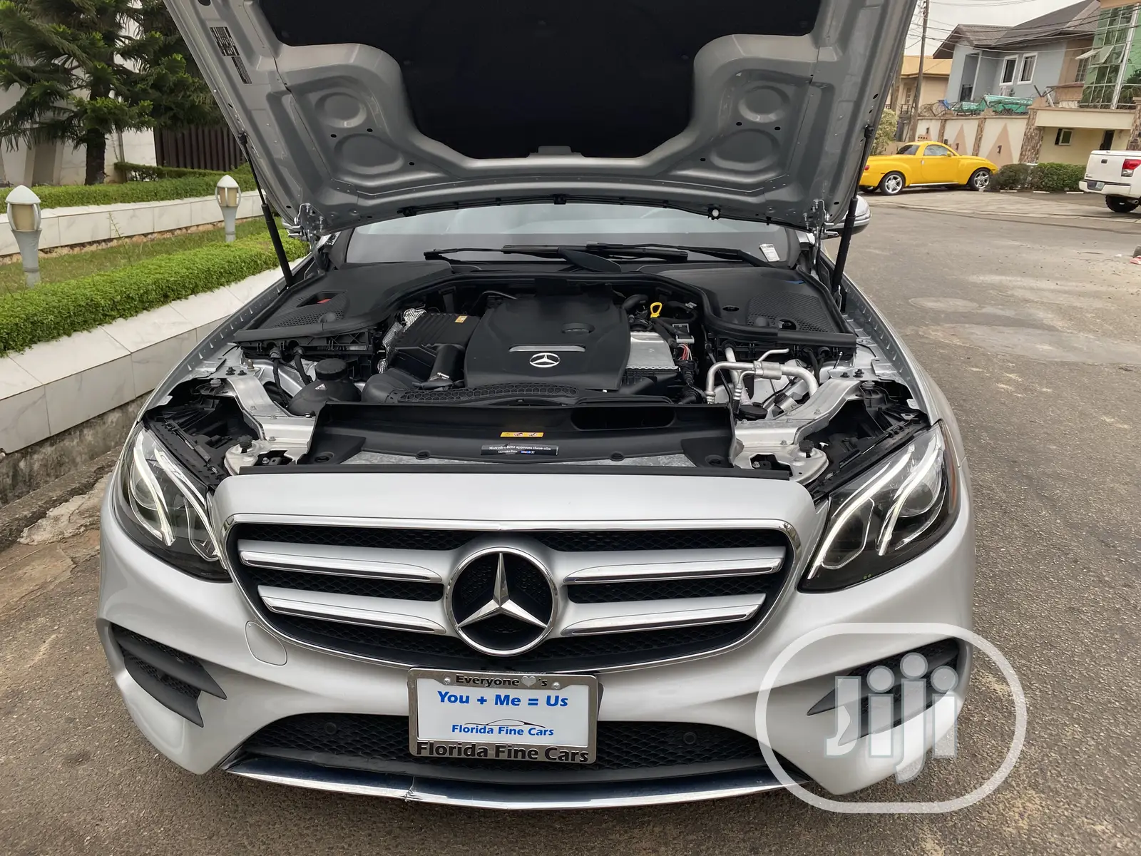 Mercedes-Benz E300 2017 Silver